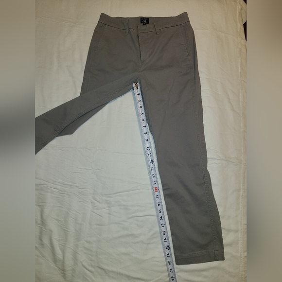 J crew Highrise Girlfriend chino size 6 - Picture 7 of 7